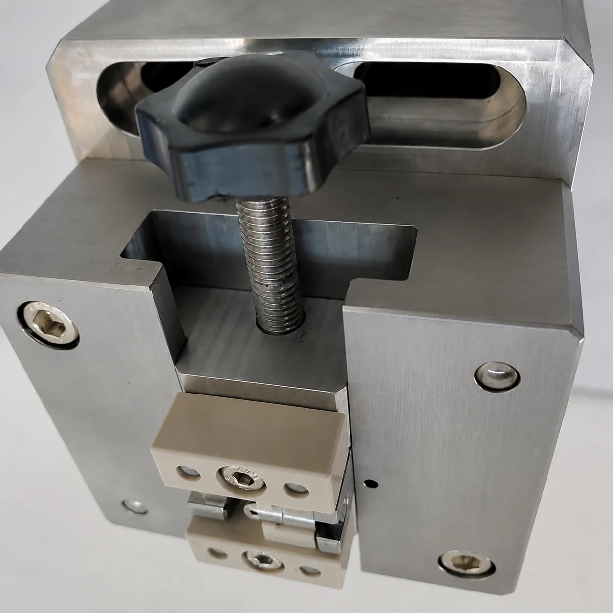 Automatic Blow Molding Machine