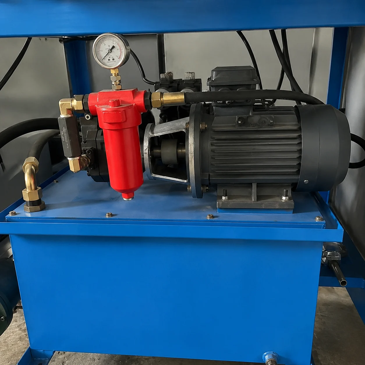 Industrial Blow Molding Machines
