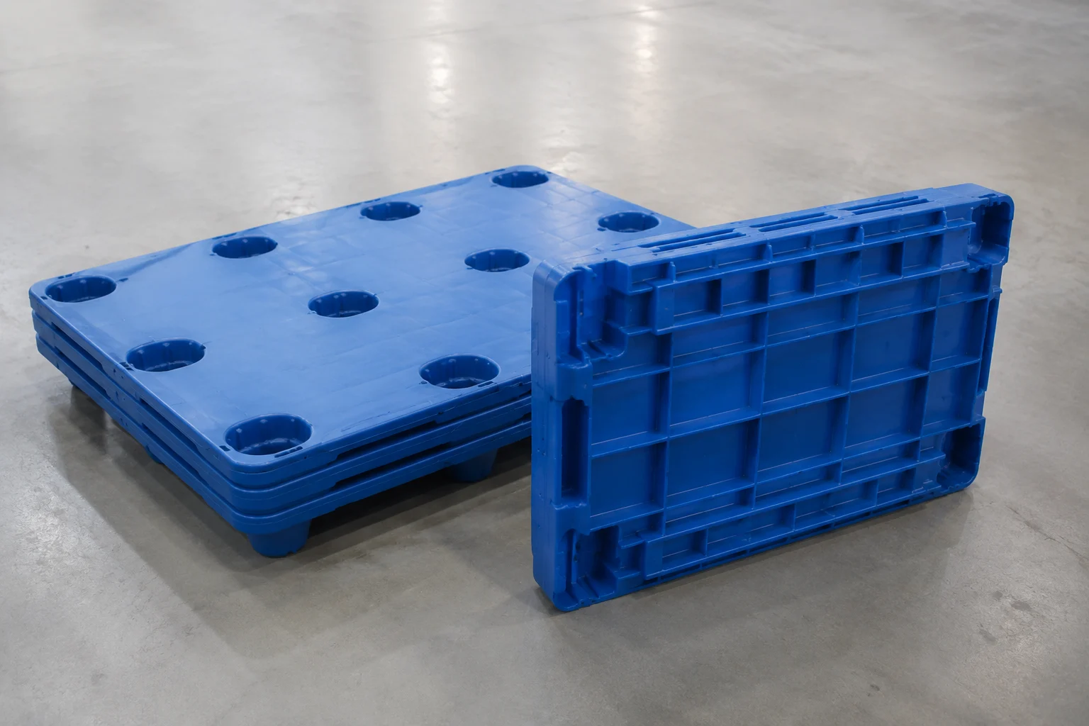 Technical structural blow molded components